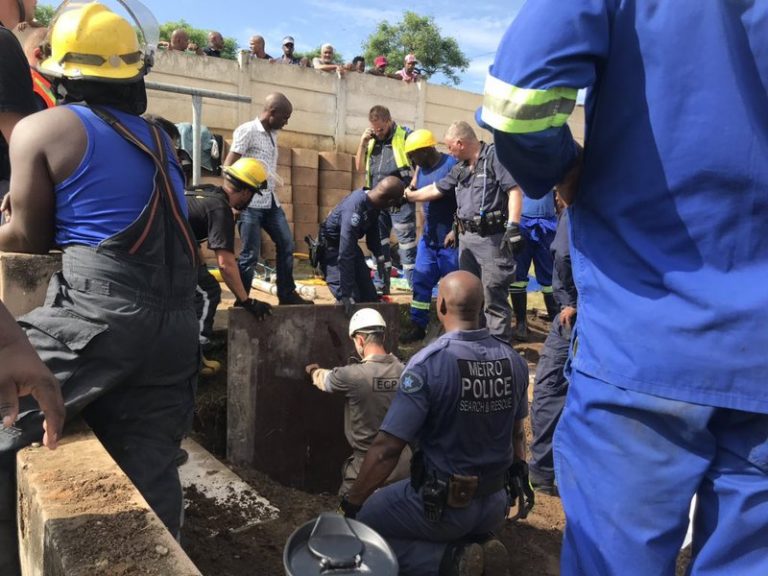 baby-rescued-newlands-bw.width-800