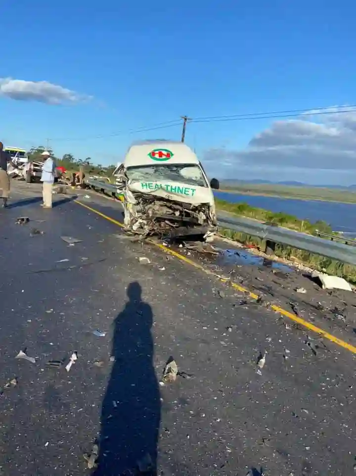  Look: 3 killed in R43 head-on crash between Hermanus and Stanford